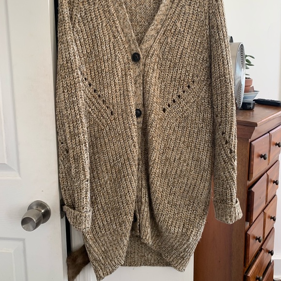 Oversized Taupe Knit Cardigan - Picture 3 of 5